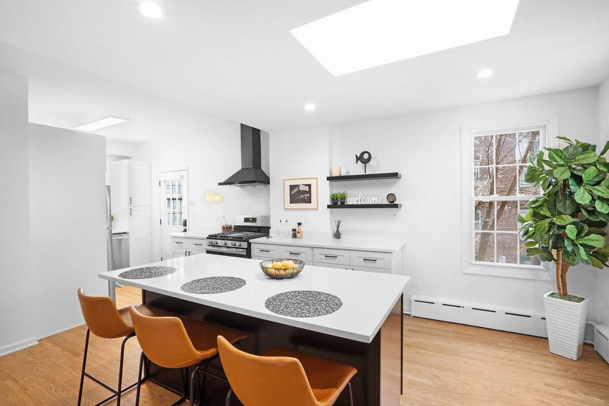 Top Rated All New Convenience And Style In Montclair Εξωτερικό φωτογραφία